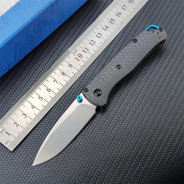 BM 533 Mini Bugout for Hunting outdoor knives