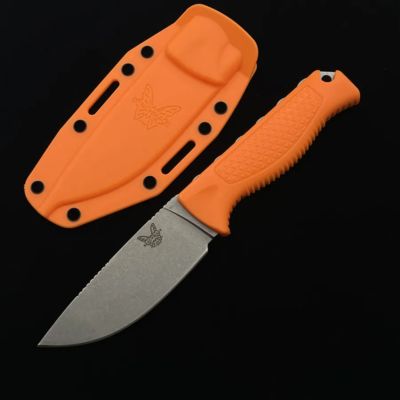 Benchmade 15006 for outdoor hunting