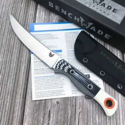 Benchmade BM 15500 for outdoor hunting