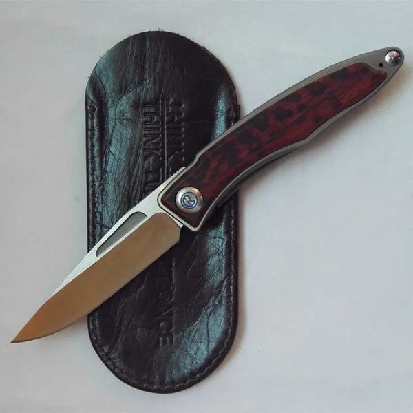 Chris Reeve For outdoor hunting knife